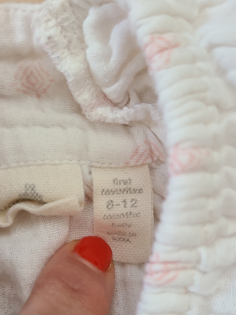GAP Cream Ruffle Top & Light Pink Muslin Pants - Picture 6 of 6